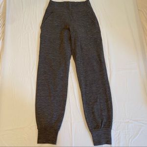 Lululemon Align High Rise Jogger 28” inseam - Heather Grey